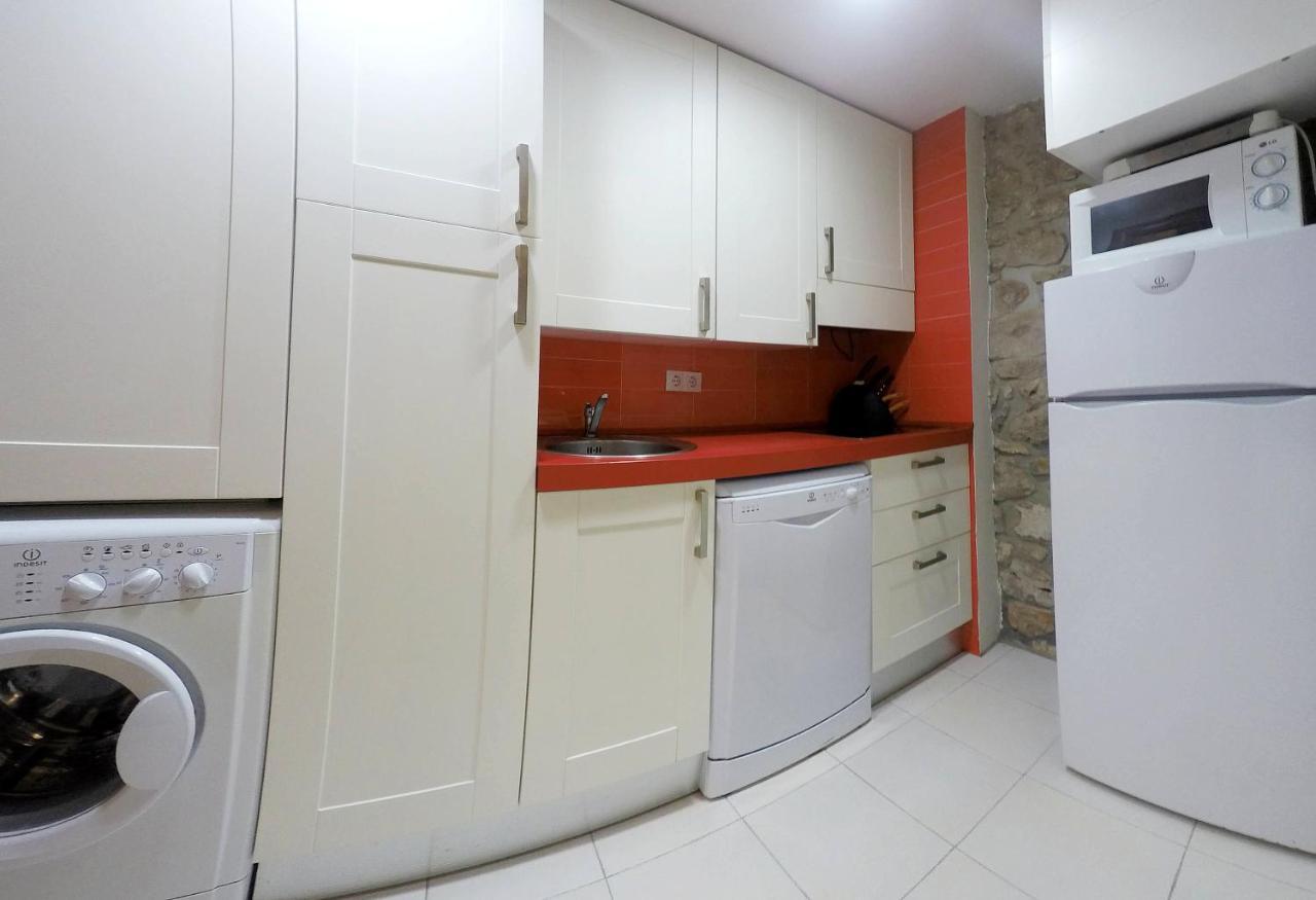 Apartamentos Rurales Vallanu rodeados de naturaleza en Llanes y a 3 kilómetros de las playas Exterior foto