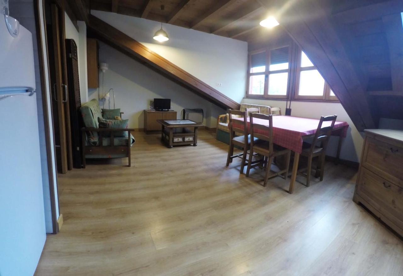 Apartamentos Rurales Vallanu rodeados de naturaleza en Llanes y a 3 kilómetros de las playas Exterior foto