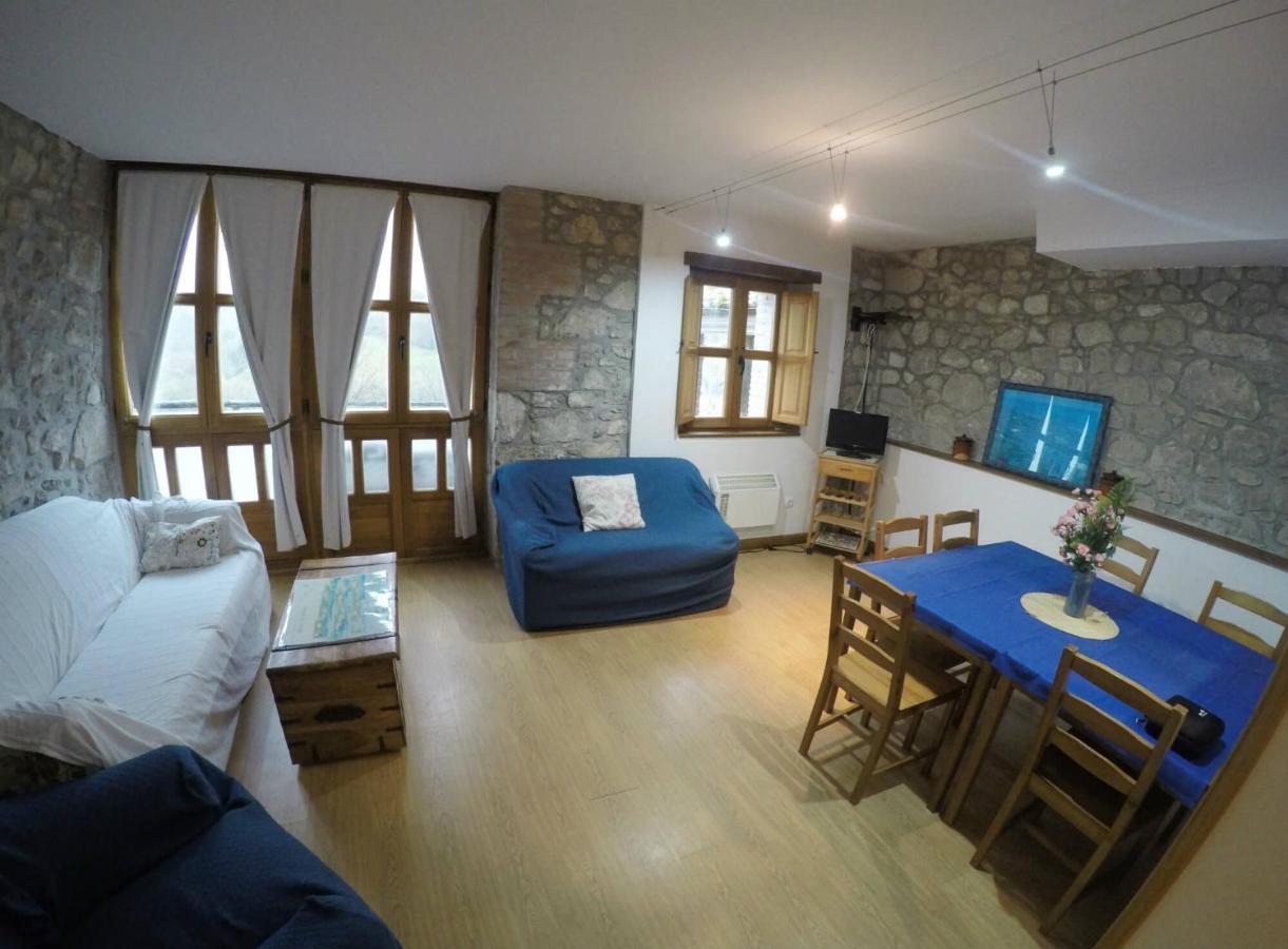 Apartamentos Rurales Vallanu rodeados de naturaleza en Llanes y a 3 kilómetros de las playas Exterior foto