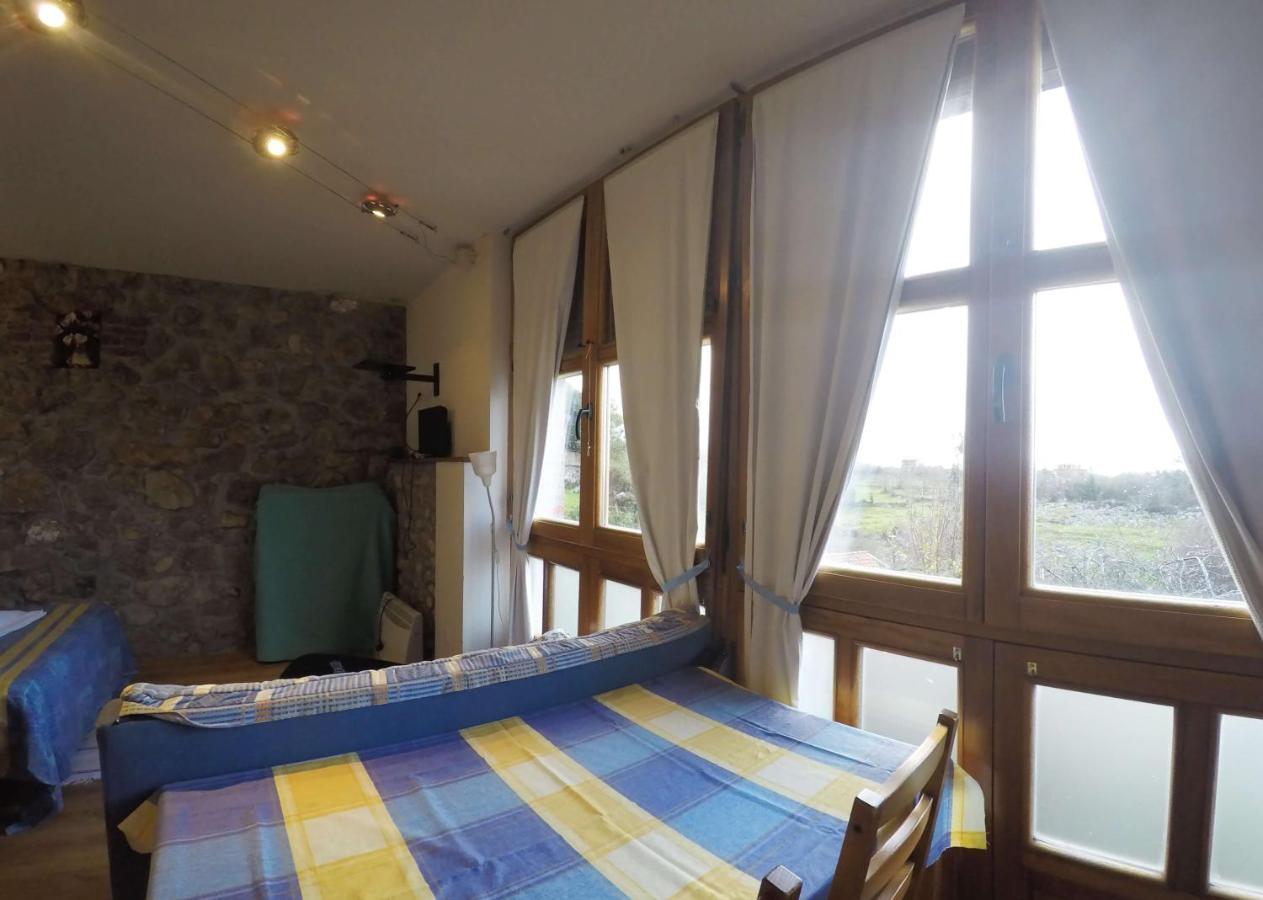 Apartamentos Rurales Vallanu rodeados de naturaleza en Llanes y a 3 kilómetros de las playas Exterior foto